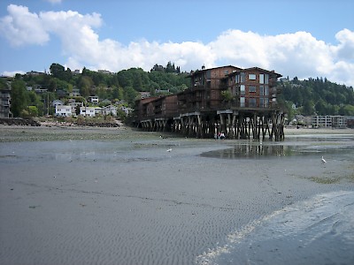 Harbor West Condos, Washington St, USA